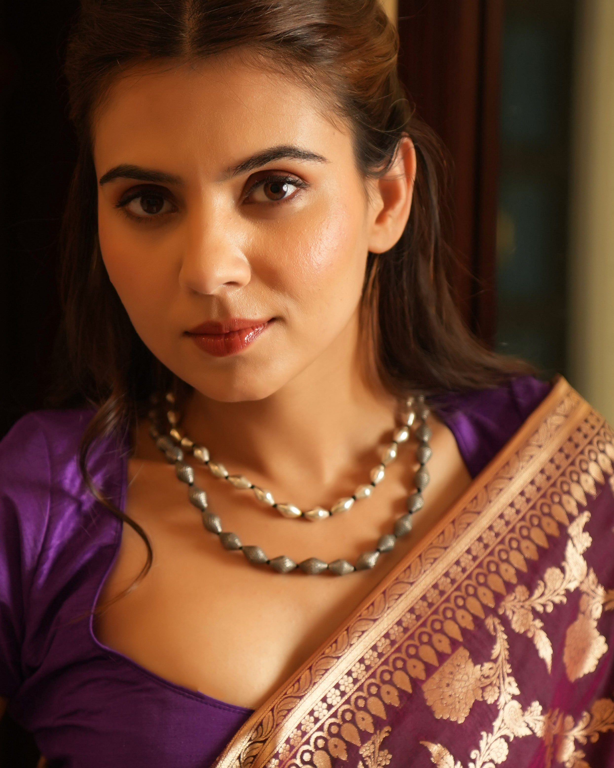 Silver single layer dholki necklace